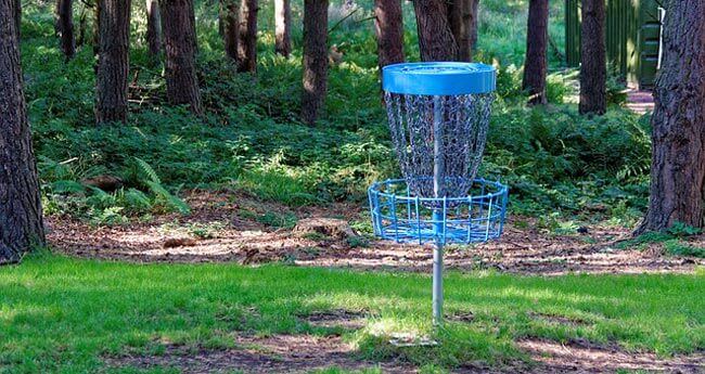 Frisbee golf makes your charity golf event accessible to anyone!