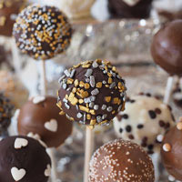 Offer a basket to satisfy your donors' sweet teeth.