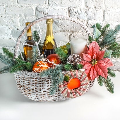 Themed gift baskets are the most popular penny social items.