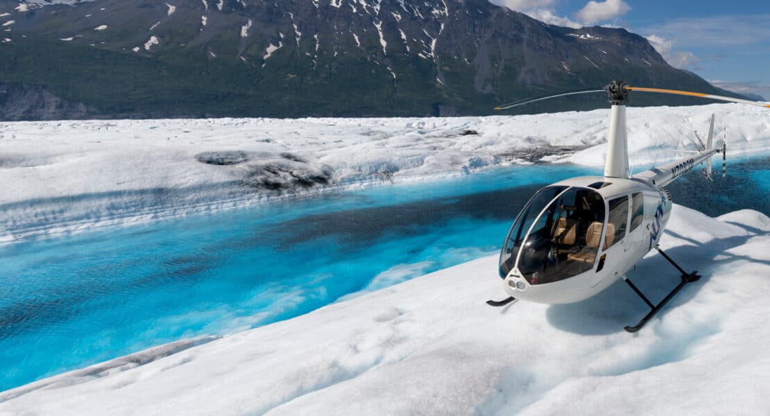 Helicopter glacier landing