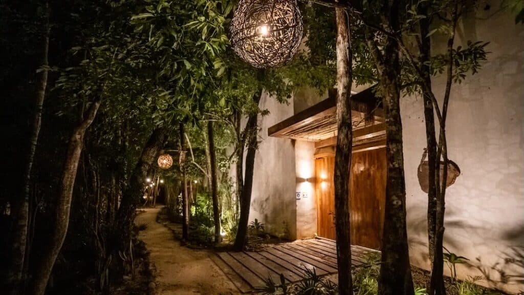 Jungle Lux in Turquoise Tulum